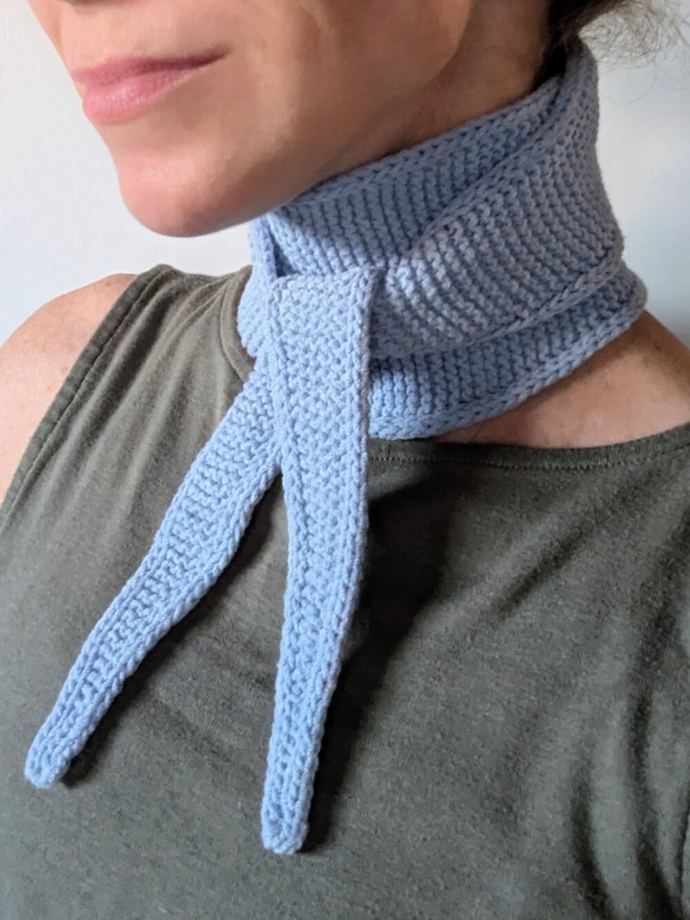 Hand Knit Sophie Scarf Skinny Wrap Neckerchief Bandana Periwinkle Sky Baby Blue - Picture 12 of 12